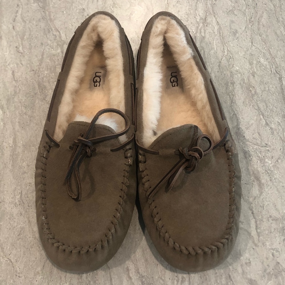 NEW UGG Men’s Olsen Moccasins - Size 11